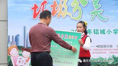 https://mmbiz.qpic.cn/mmbiz_jpg/Lzh7MMNPXD5q4ibOoG5JNAHzpxDjAf9woh8zErQIx3Ef77NqtxbTye3QJjoWCauK0UrYTGaD8y3AVVWDM7UVFmw/640?wx_fmt=jpeg